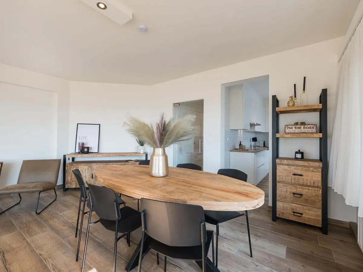 Nice Apartment With Sea-View Middelkerke
