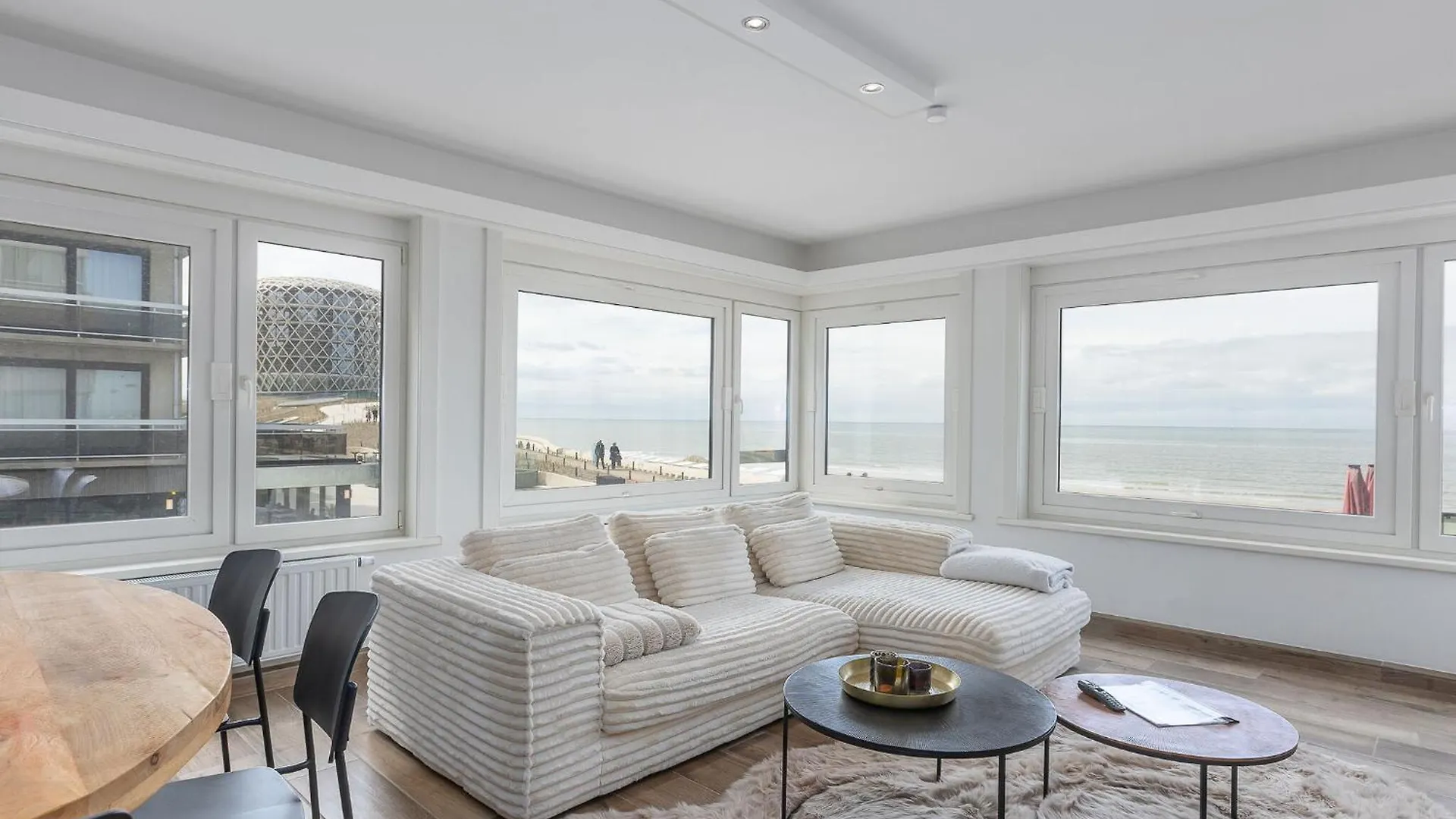 Nice Apartment With Sea-View Middelkerke